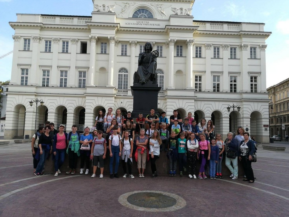 Uczniowie szkoły w Piekarach z wizytą w Warszawie