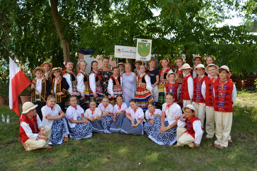 Zespół Pieśni i Tańca „Ziemia Lisiecka” tańczył i śpiewał na Węgrzech